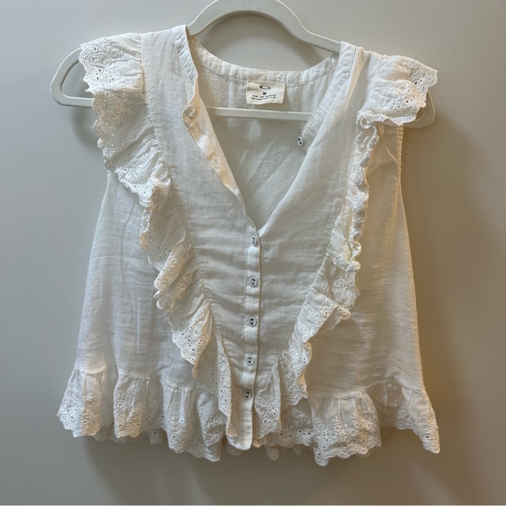 ✨ VINTAGE UO top - Picture 3 of 5